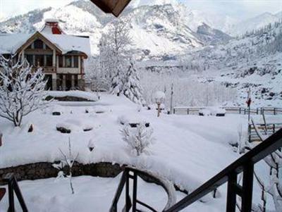 фото отеля Highland Park Resort Manali