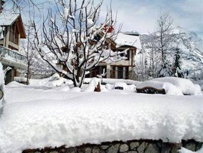 фото отеля Highland Park Resort Manali