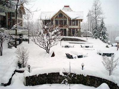 фото отеля Highland Park Resort Manali