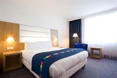 фото отеля Park Inn Heathrow London