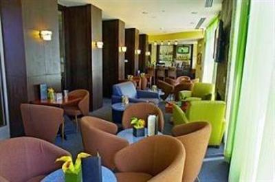 фото отеля Holiday Inn Hotel & Suites Phoenix Airport