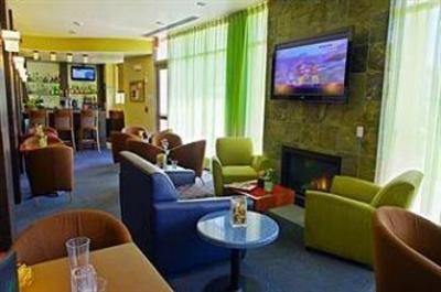фото отеля Holiday Inn Hotel & Suites Phoenix Airport