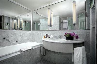 фото отеля Sheraton Paris Airport Hotel & Conference Centre