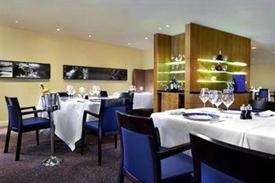фото отеля Sheraton Paris Airport Hotel & Conference Centre