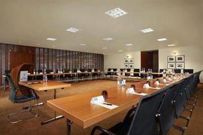 фото отеля Sheraton Paris Airport Hotel & Conference Centre