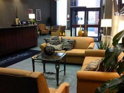 фото отеля Travelodge Ottawa East