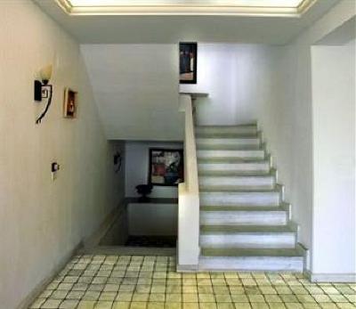 фото отеля Pelican Bay Art Hotel
