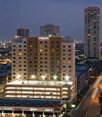 фото отеля Courtyard by Marriott Houston by the Galleria