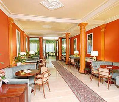 фото отеля Hotel Minerva Palace