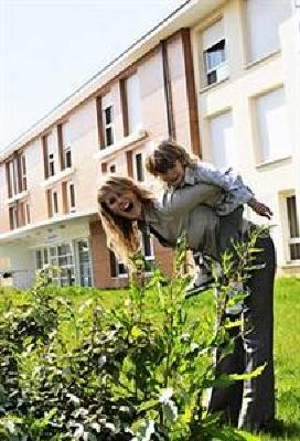 фото отеля Residhotel Les Hautes d'Andilly