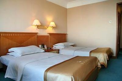 фото отеля Fuxin Hotel