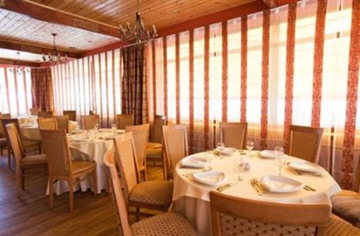 фото отеля Burduguz Hotel Irkutsk