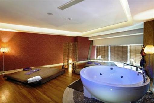 фото отеля Noah's Ark Deluxe Hotel Spa