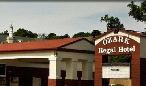 фото отеля Ozark Regal Hotel