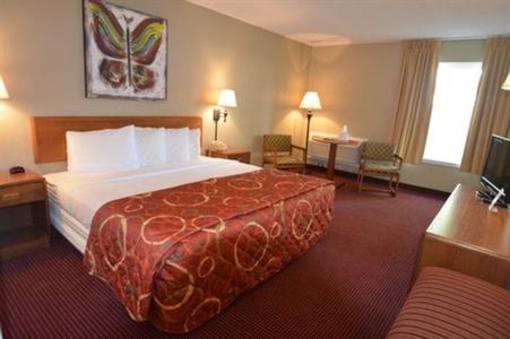фото отеля Ozark Regal Hotel
