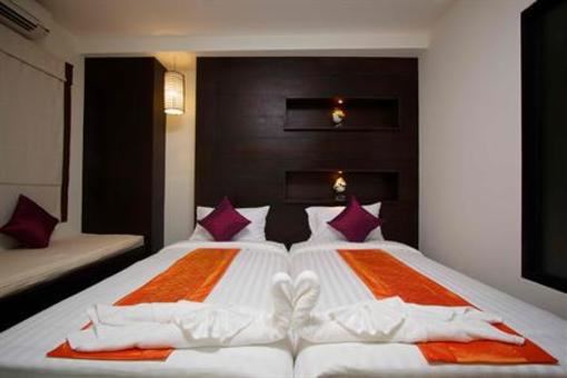 фото отеля Amber Residence Phuket