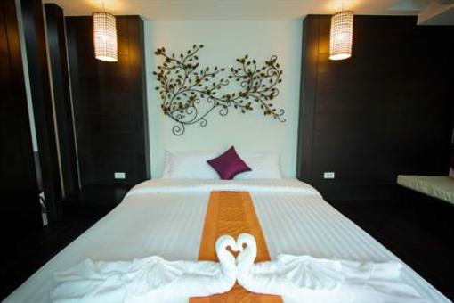 фото отеля Amber Residence Phuket