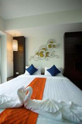 фото отеля Amber Residence Phuket