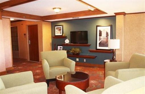 фото отеля Auburn Place Hotel & Suites