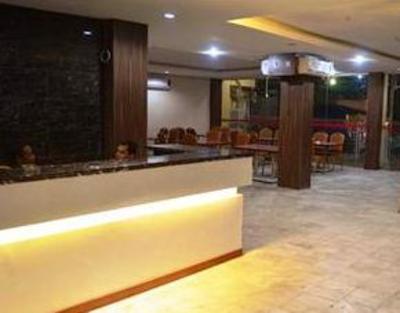 фото отеля Hotel Mustika Senen
