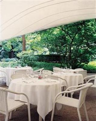 фото отеля Parkhotel Laurin