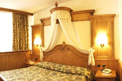 фото отеля Hotel Belvedere San Martino di Castrozza