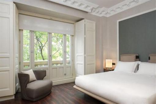 фото отеля Innside Madrid Genova