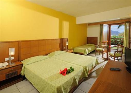 фото отеля Malia Beach Hotel