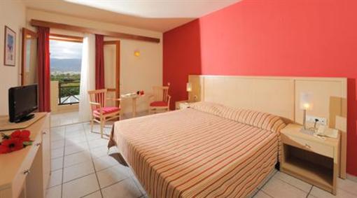 фото отеля Malia Beach Hotel