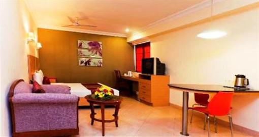 фото отеля The Lotus Serviced Apartment Burkit Road