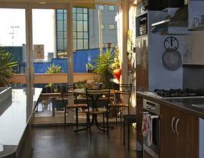 фото отеля Loft 109 Backpackers