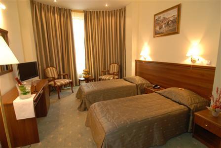 фото отеля Hotel Central Ploiesti
