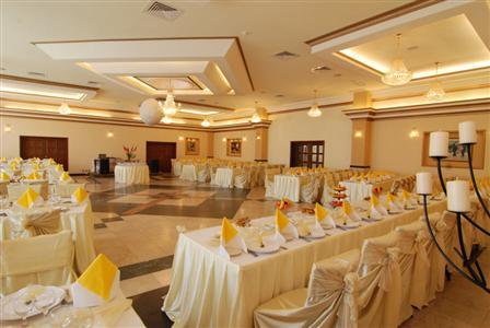 фото отеля Hotel Central Ploiesti