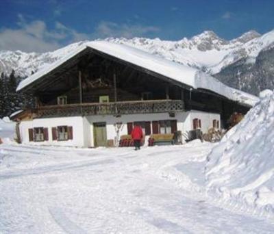 фото отеля Alpineas