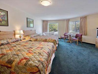 фото отеля Days Inn & Conference Centre Penticton
