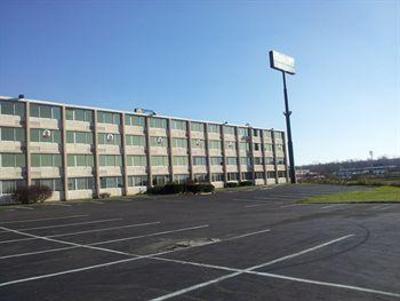 фото отеля Economy Inn Austintown