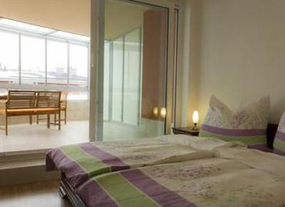 фото отеля Luxury Apartment Hotel Siófok