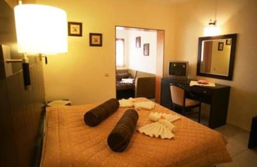 фото отеля Tropical Hotel Halkidiki