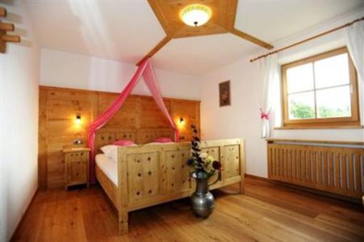 фото отеля Huberhof Villandro