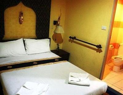 фото отеля Chada Guesthouse
