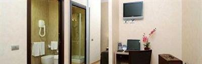 фото отеля Hotel Euro House Suites