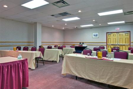 фото отеля Holiday Inn Stephenville