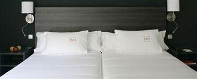 фото отеля Sercotel Rio Bidasoa Hotel Hondarribia