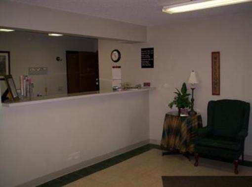 фото отеля Smart Choice Inn and Suites