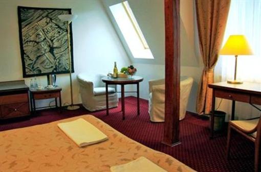 фото отеля Dwór Wapowce Hotel Przemysl