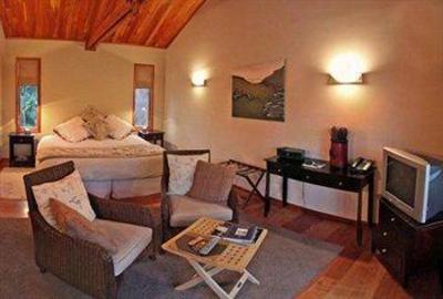 фото отеля Minaret Lodge Wanaka