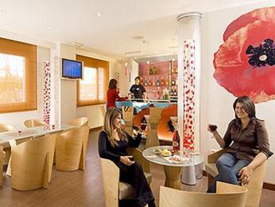фото отеля Ibis Malaga Avenida Velazquez