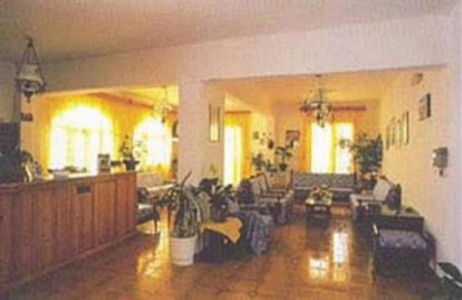 фото отеля Hotel Grivas Parikia