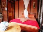 фото отеля Sriraya Guesthouse