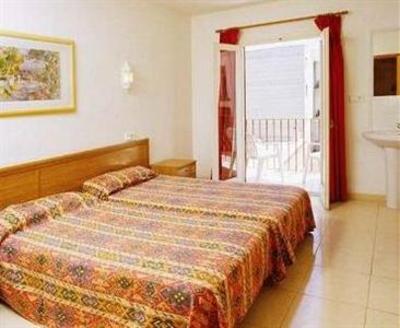 фото отеля Hostel Ferrer Ibiza